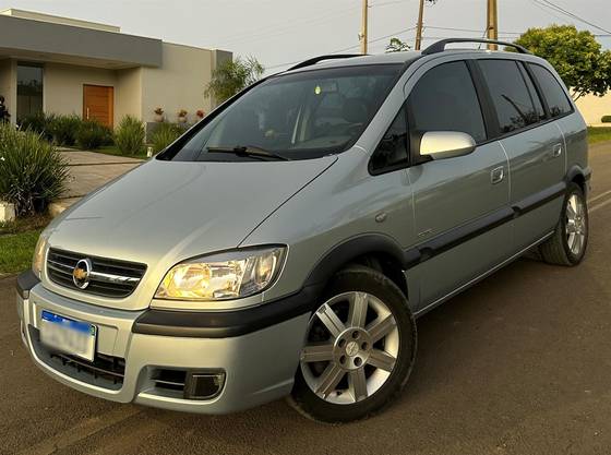 CHEVROLET ZAFIRA 2.0 MPFI ELITE 8V FLEX 4P AUTOMÁTICO CHEVROLET ZAFIRA 2.0 MPFI ELITE 8V FLEX 4P AUTOMÁTICO